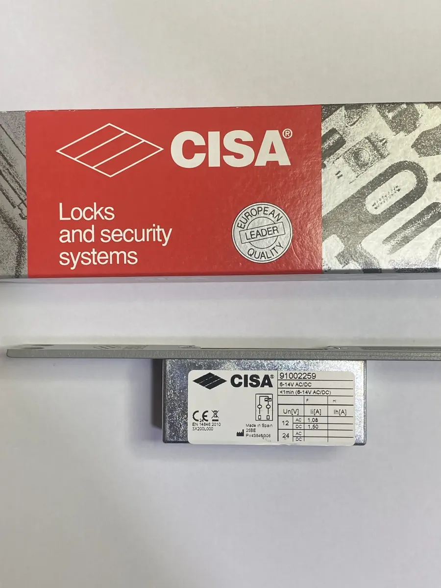 Hembrilla Eléctrica 12v P/l Cisa